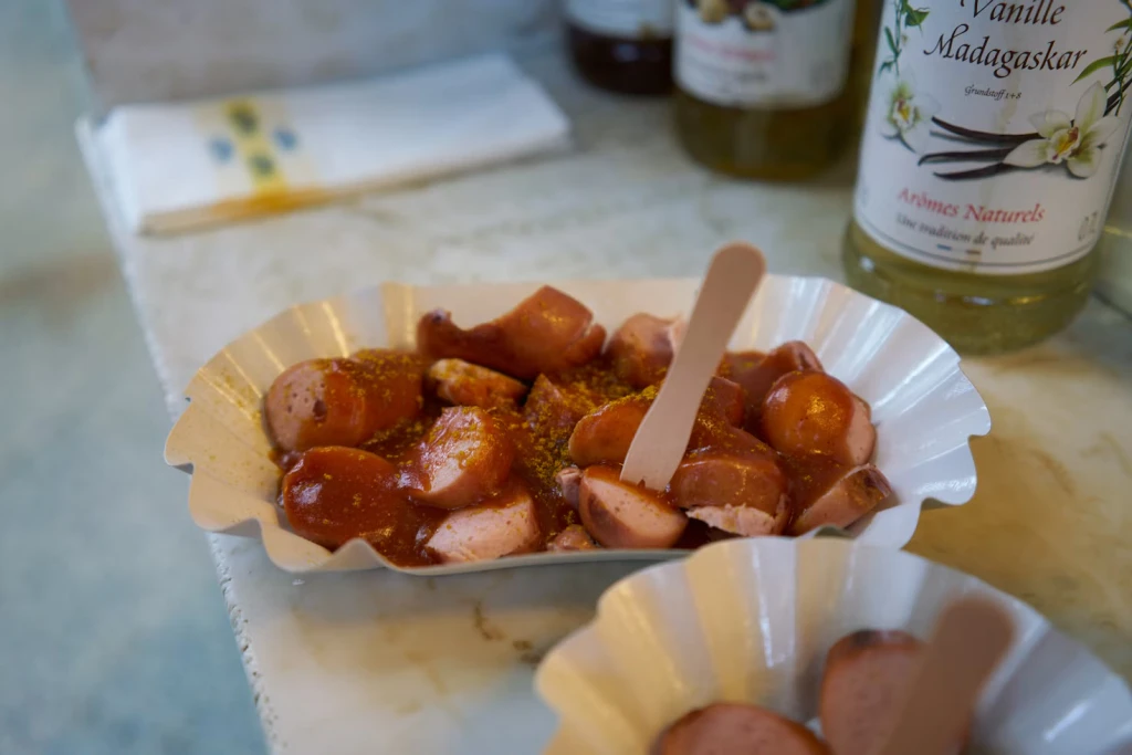 Curry Knecht